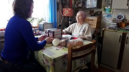 Оказание помощи пожилым людям в решении их бытовых проблем