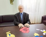 За игрой-головоломкой «Собери цветок» провели досуг люди, проживающие в доме-интернате № 2 