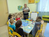 ����������