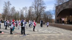 �10 000 ����� � ����� 